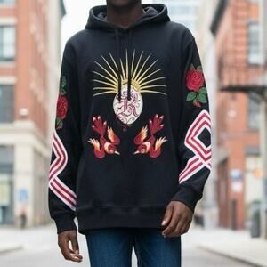 REASON INSIGNIA HOODIE
Black Size XL